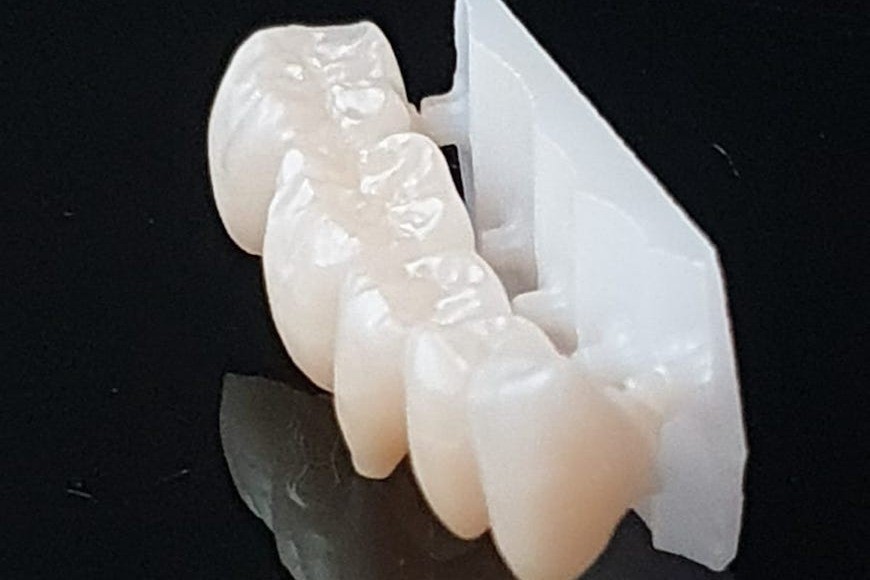 Corone dentali: materiali e semilavorati